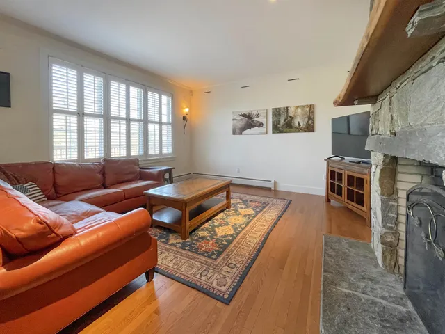 $1,499,000 | 423 Taft Family Road, Hartford, VT 05059