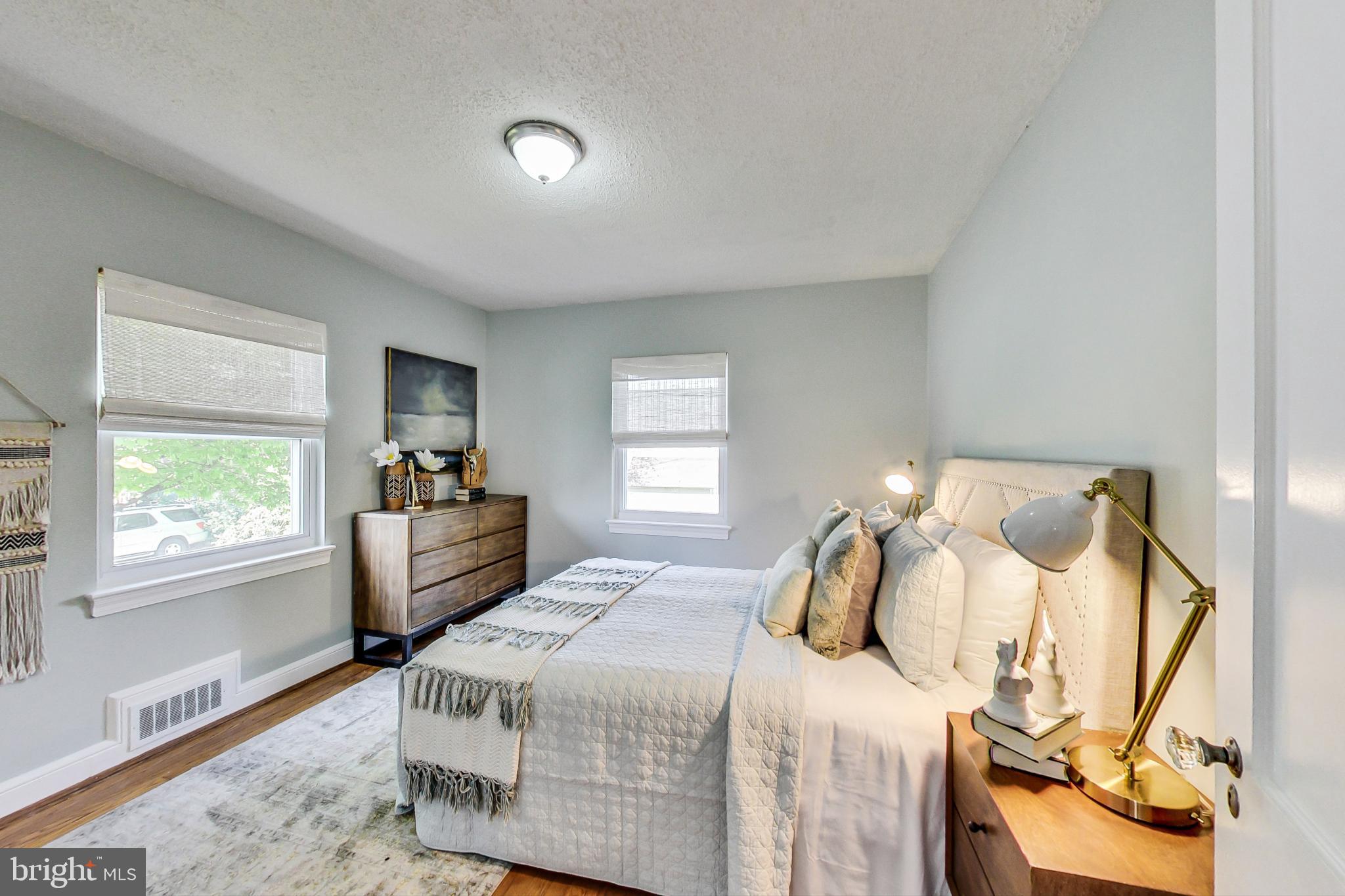 10015 Sutherland Road Silver Spring, MD 20901 - Photo 18 of 43