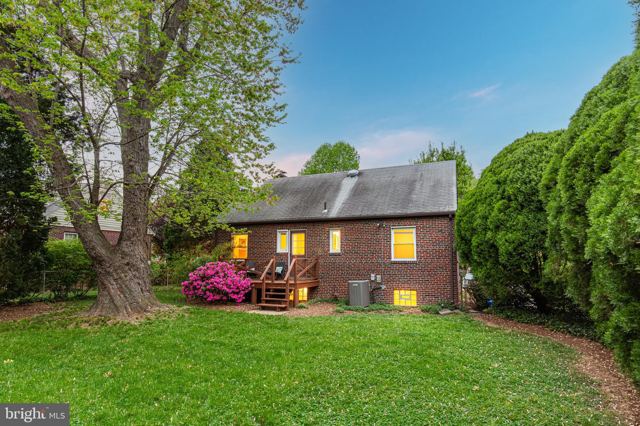 10015 Sutherland Road Silver Spring, MD 20901 - Photo 2 of 43