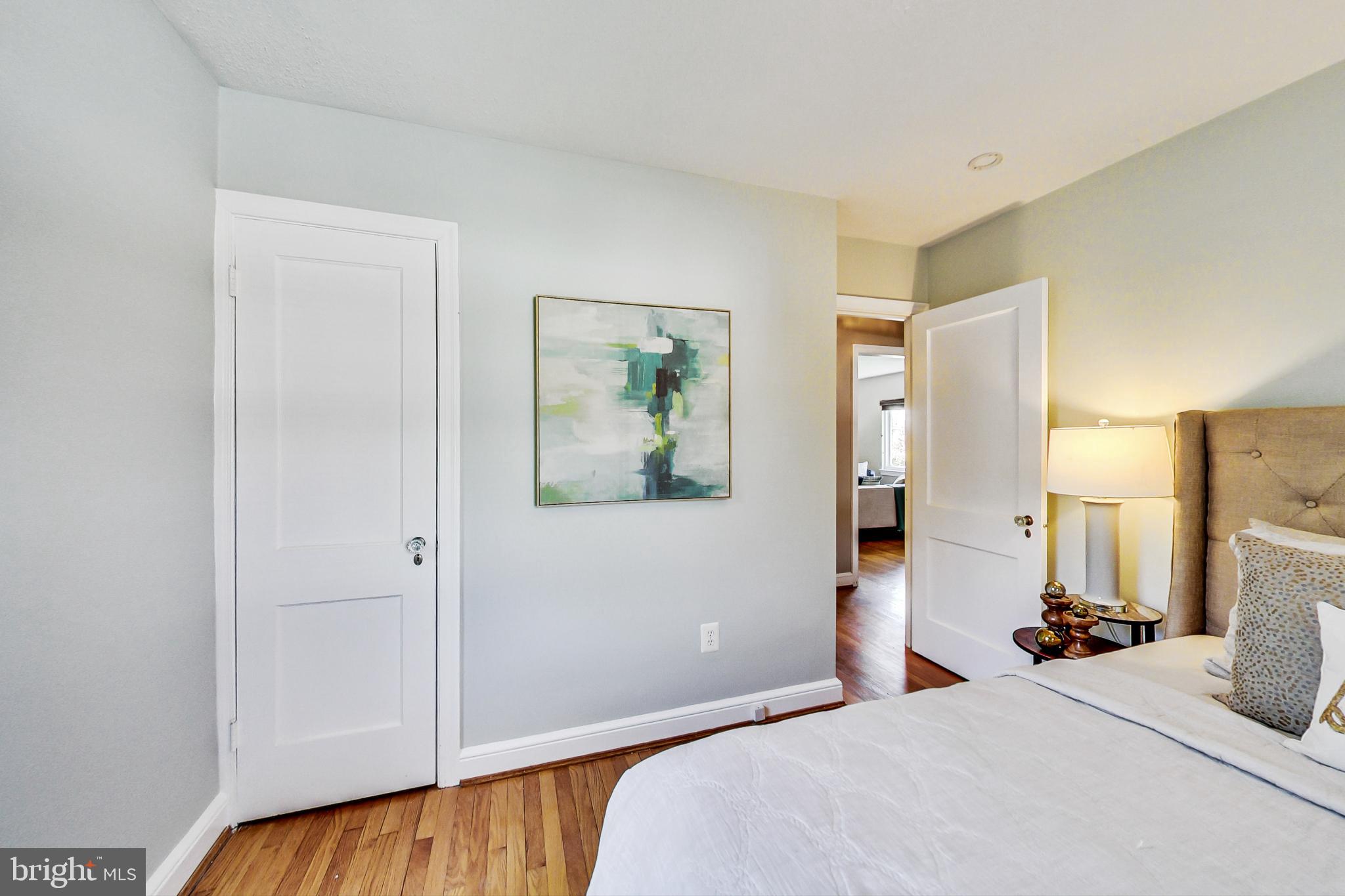 10015 Sutherland Road Silver Spring, MD 20901 - Photo 23 of 43