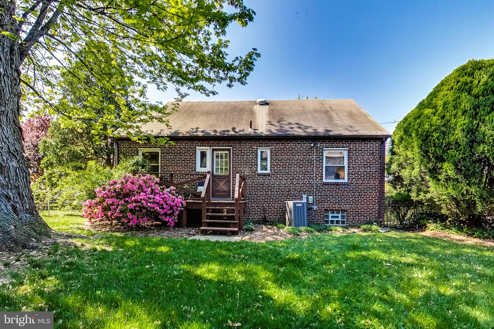 10015 Sutherland Road Silver Spring, MD 20901 - Photo 39 of 43