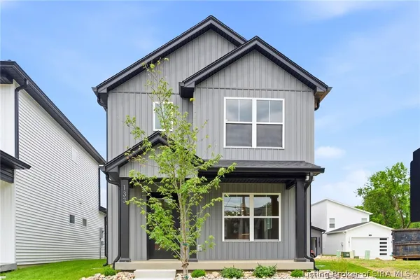 $276,000 | 133 East Rock Lane, Clarksville, IN 47129