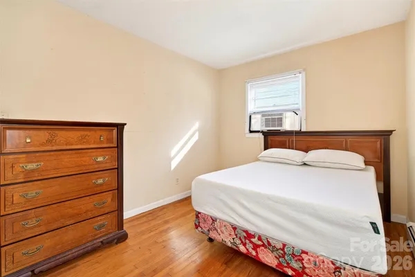 $235,000 | 106 Chapel Street, Spruce Pine, NC 28777