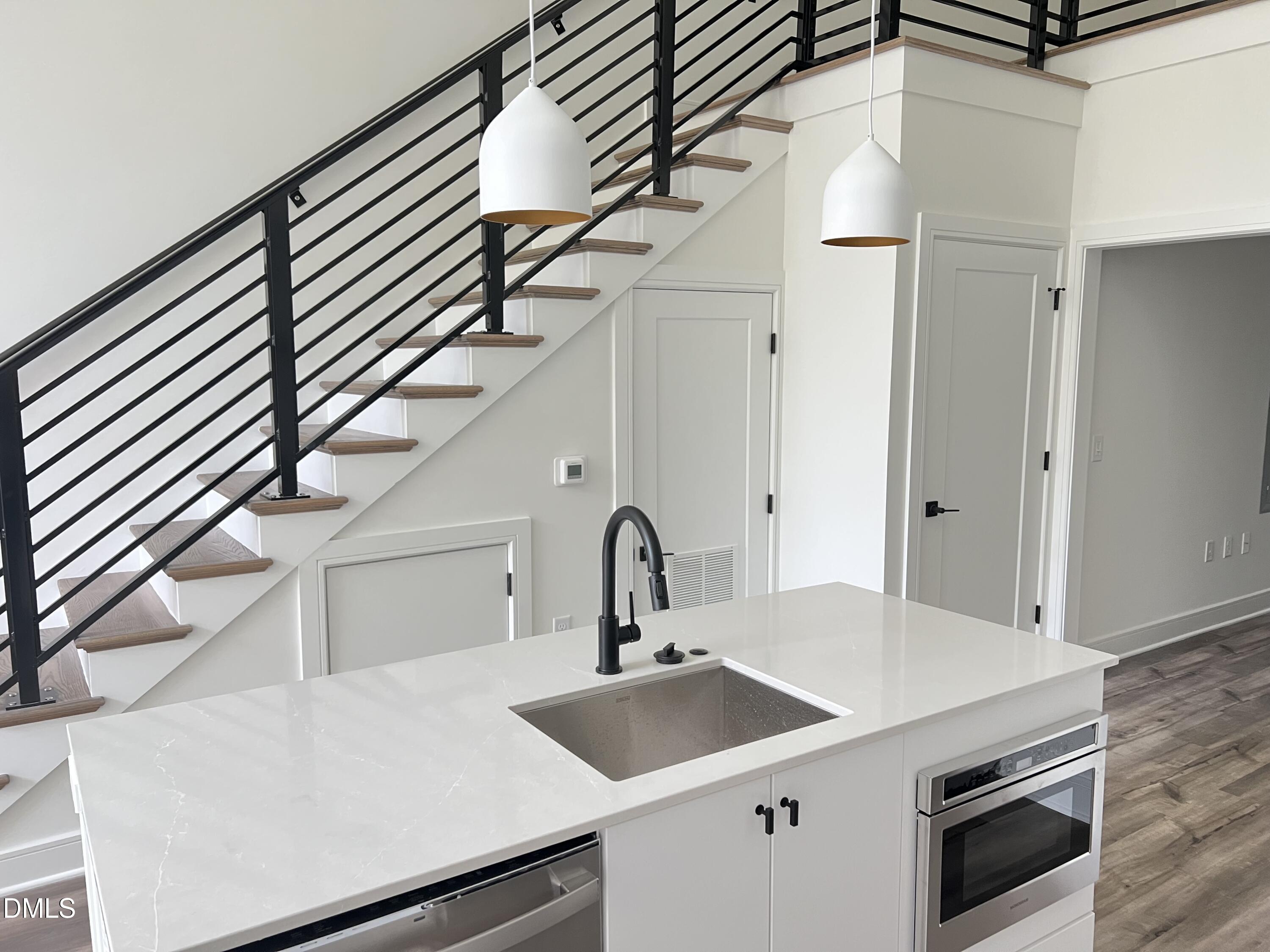 615 Daniels Street, Unit 112 Raleigh, NC 27605 - Photo 5 of 13 IMG_4274