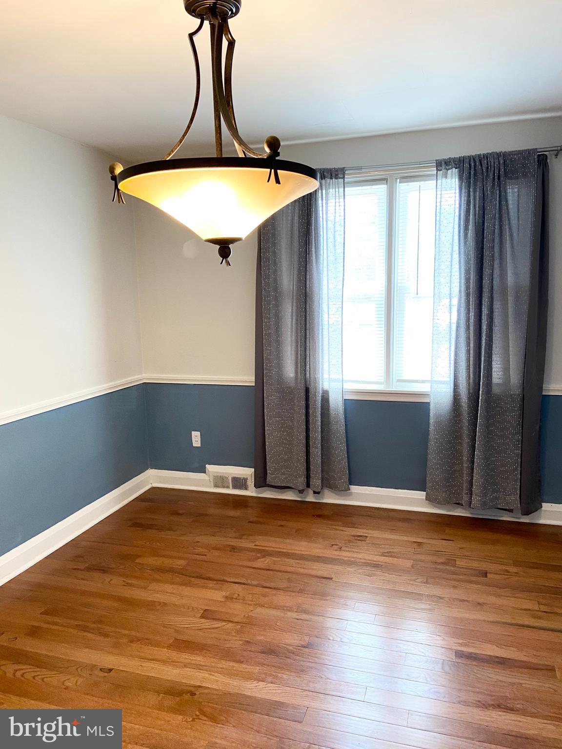 828 Stamford Road Baltimore, MD 21229 - Photo 7 of 17 Gallery Image 7