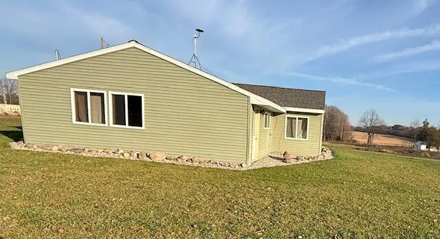 $450,000 | 1637 North State Road, Ionia, MI 48846