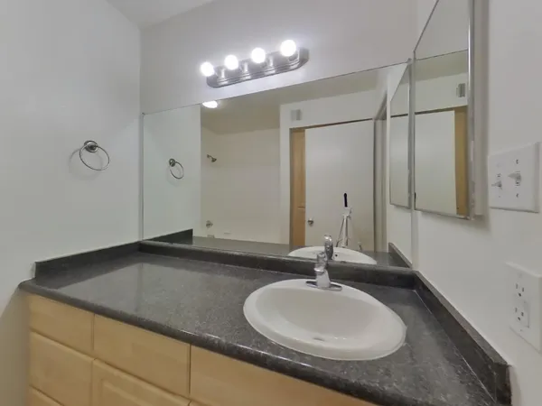 $1,499 | 1880 East Morten Avenue, Phoenix, AZ 85020