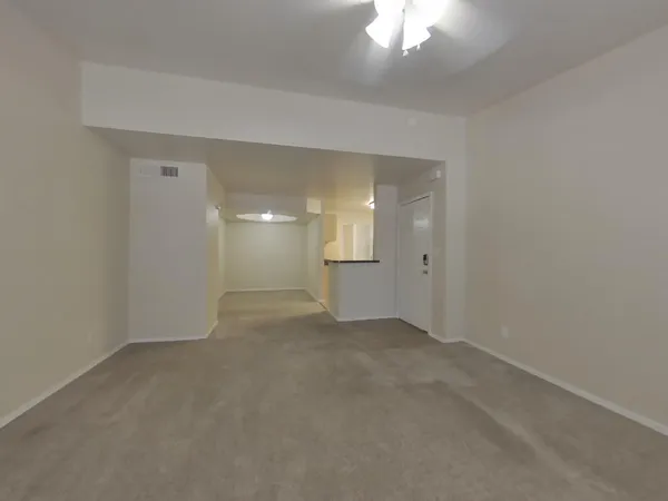 $1,499 | 1880 East Morten Avenue, Phoenix, AZ 85020