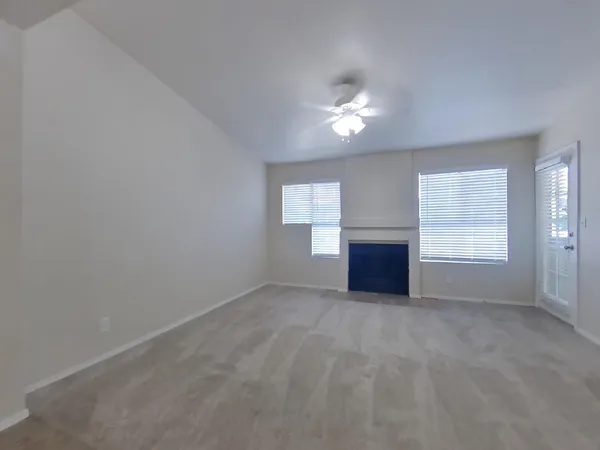 $1,499 | 1880 East Morten Avenue, Phoenix, AZ 85020