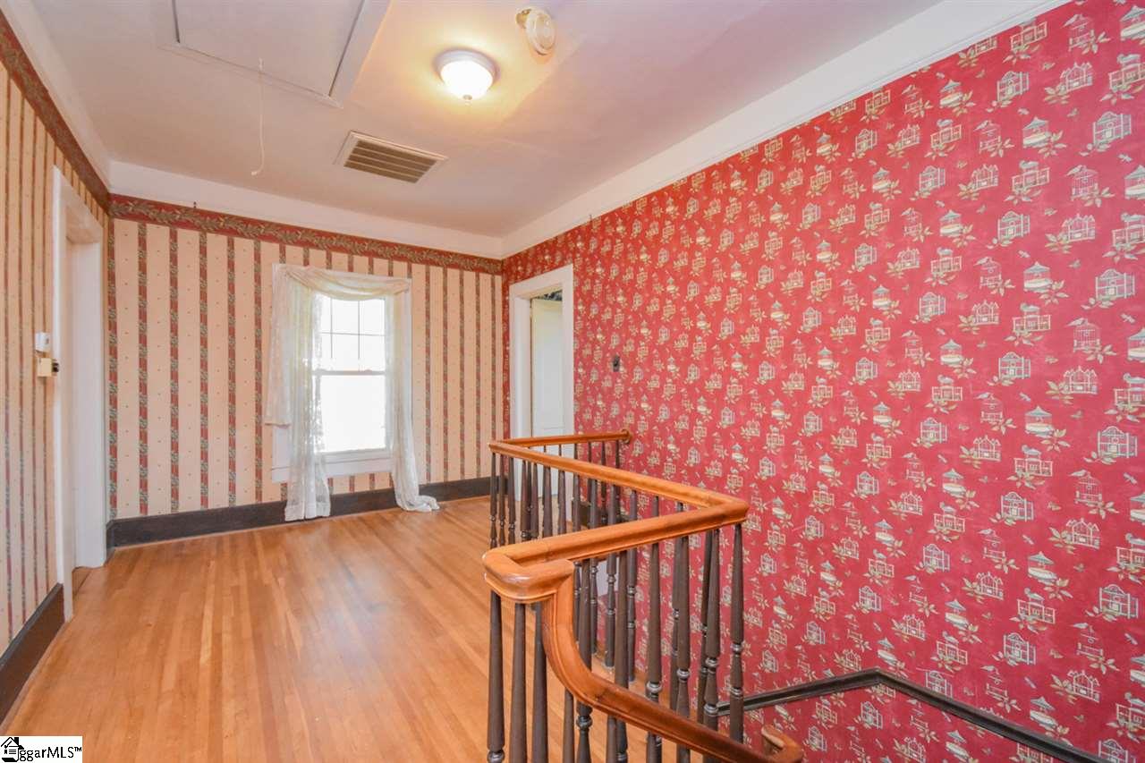 301 North Main Street Fountain Inn, SC 29644 - Photo 15 of 34 Upstairs landing