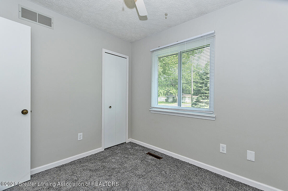 2322 Wabash Road Lansing, MI 48910 - Photo 14 of 23 14