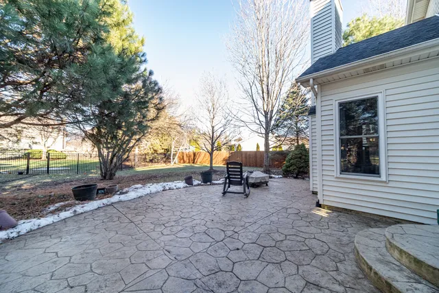 $539,000 | 291 Morgan Valley Drive, Oswego, IL 60543