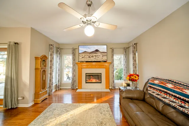 $539,000 | 291 Morgan Valley Drive, Oswego, IL 60543