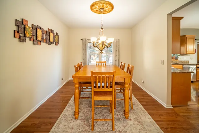 $539,000 | 291 Morgan Valley Drive, Oswego, IL 60543