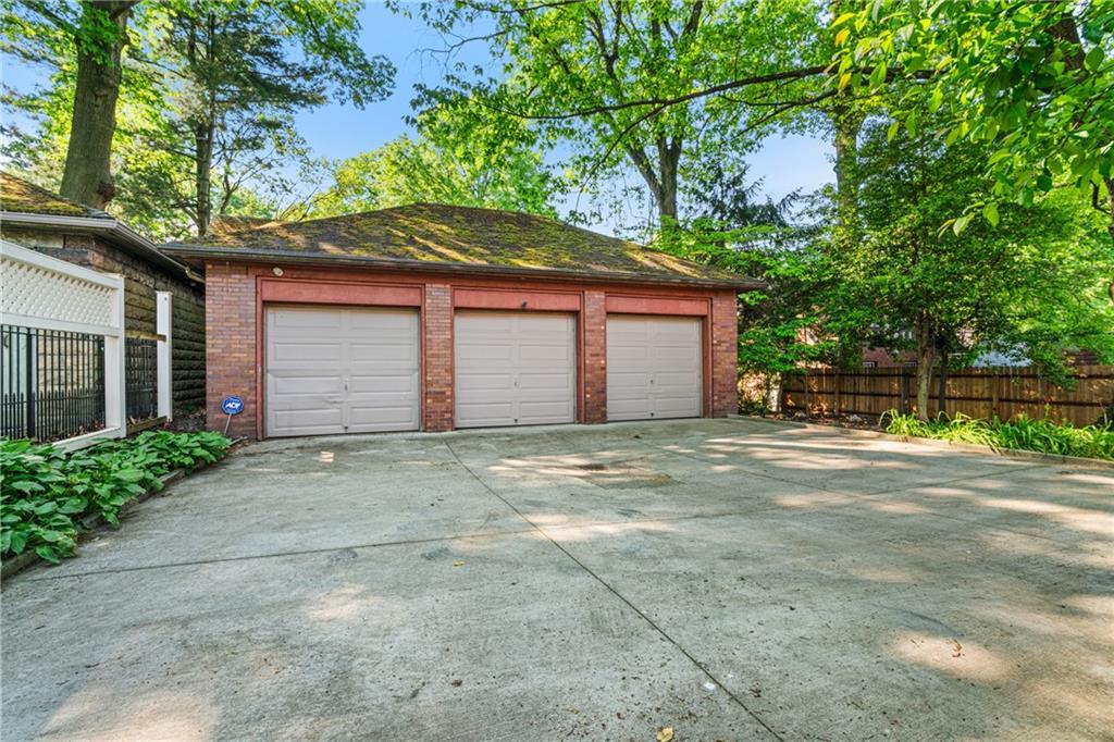 4754 Wallingford Street Pittsburgh, PA 15213 - Photo 40 of 50