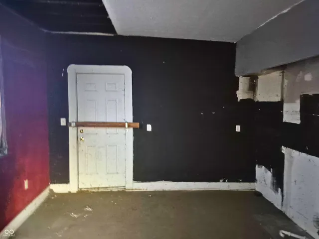 $34,900 | 2858 North Kenwood Avenue, Indianapolis, IN 46208