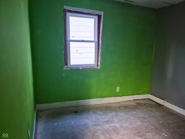 $34,900 | 2858 North Kenwood Avenue, Indianapolis, IN 46208