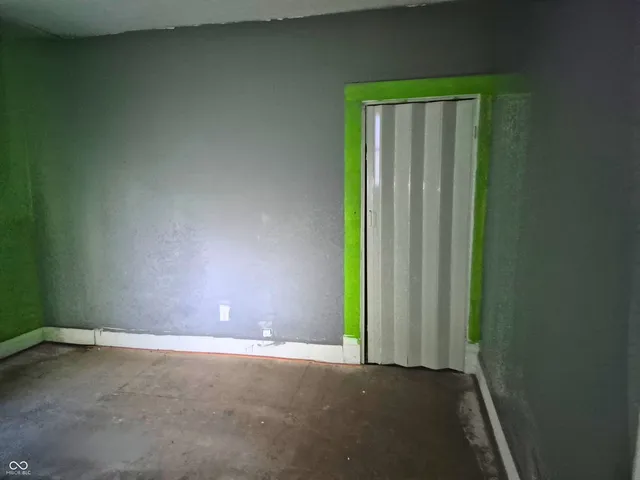 $34,900 | 2858 North Kenwood Avenue, Indianapolis, IN 46208