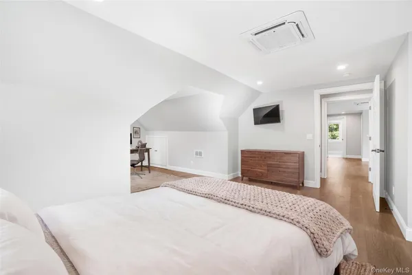 $630,000 | 36 Hasbrouck Drive, Poughkeepsie, NY 12603