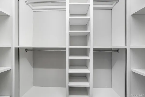 $630,000 | 36 Hasbrouck Drive, Poughkeepsie, NY 12603