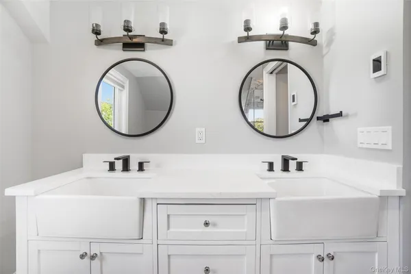 $630,000 | 36 Hasbrouck Drive, Poughkeepsie, NY 12603