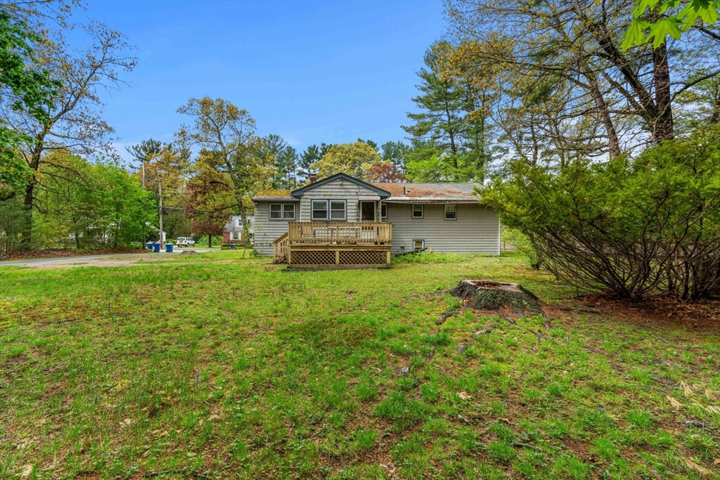 428 Foster Road Tewksbury, MA 01876 - Photo 4 of 15 Gallery Image 4