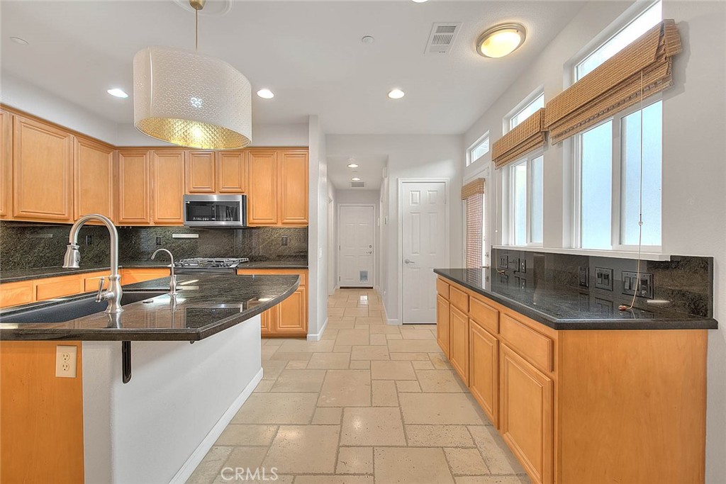 6264 Manzanita Way Riverside, CA 92504 - Photo 17 of 71 Gallery Image 17