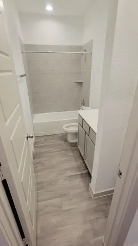 $2,500 | 2907 Stamford Hl Lane, Houston, TX 77047