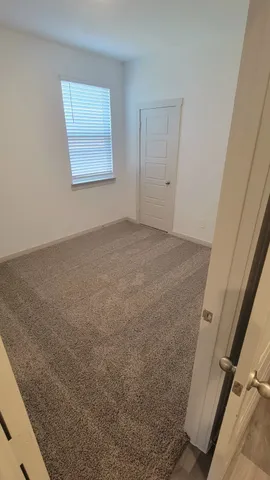 $2,500 | 2907 Stamford Hl Lane, Houston, TX 77047