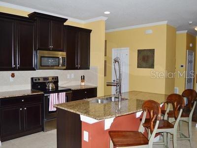 2822 Maple Brook Loop Lutz, FL 33558 - Photo 5 of 27