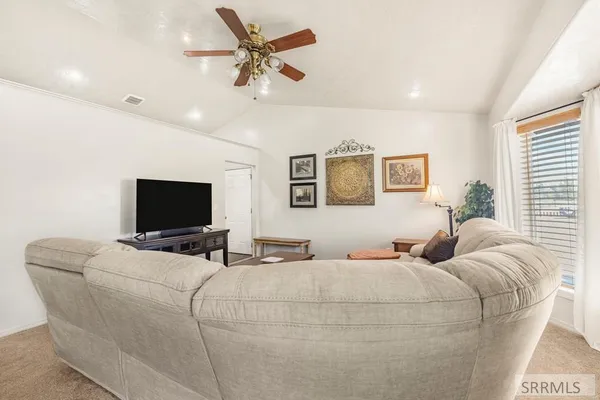$405,000 | 3443 East County Line Road, Idaho Falls, ID 83401