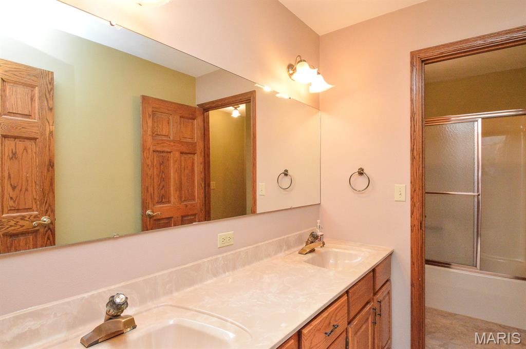 5 Calypso Court Belleville, IL 62221 - Photo 28 of 44