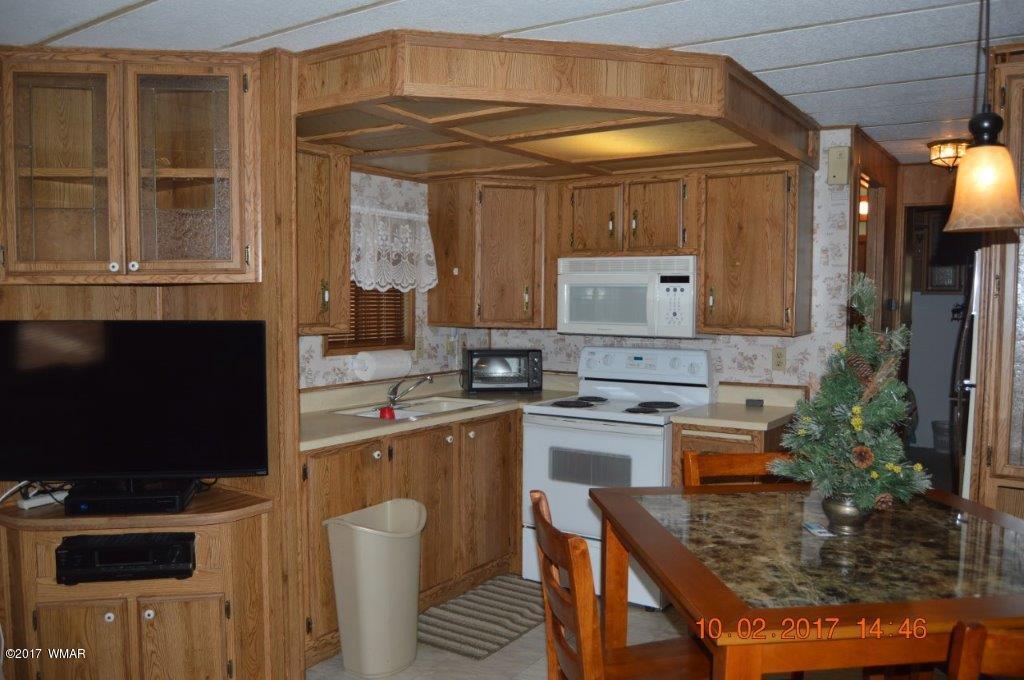 2270 Hanging Tree Lane, Unit 170 Overgaard, AZ 85933 - Photo 4 of 10