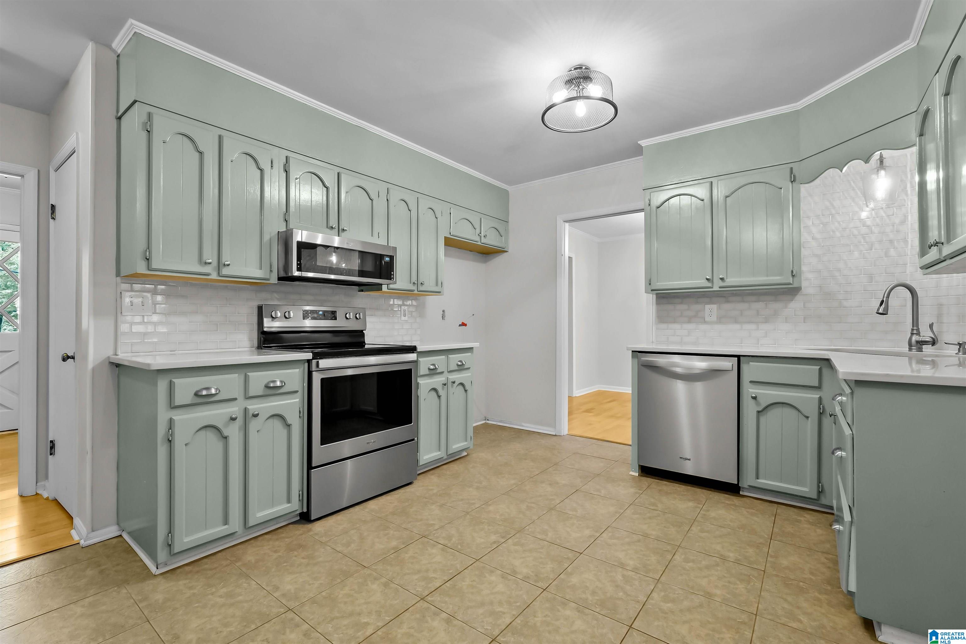 5027 Indian Valley Road Birmingham, AL 35244 - Photo 15 of 39