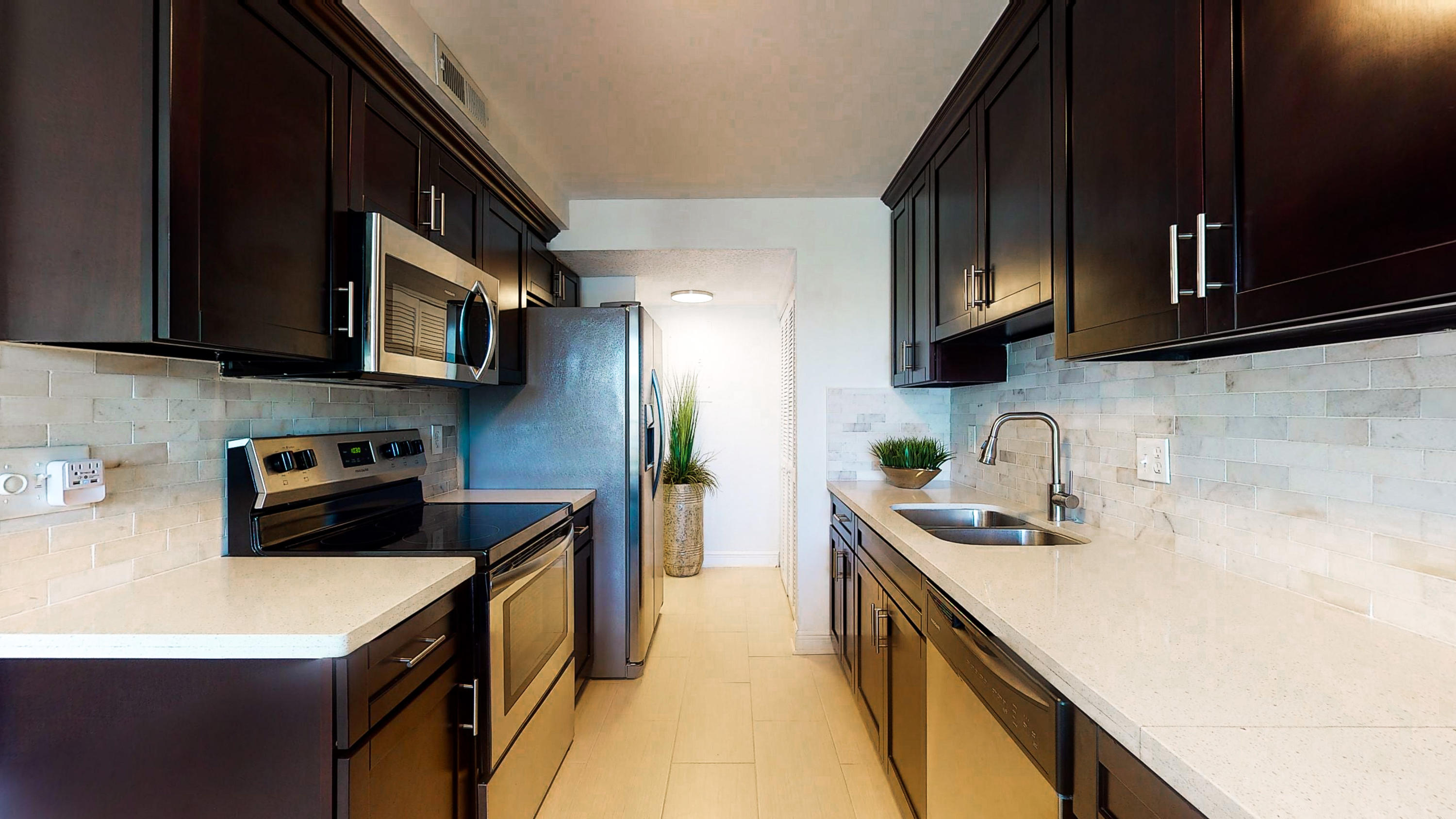 799 Jeffery Street, Unit 3060 Boca Raton, FL 33487 - Photo 7 of 36 799 Jeffery St, #306 (10)