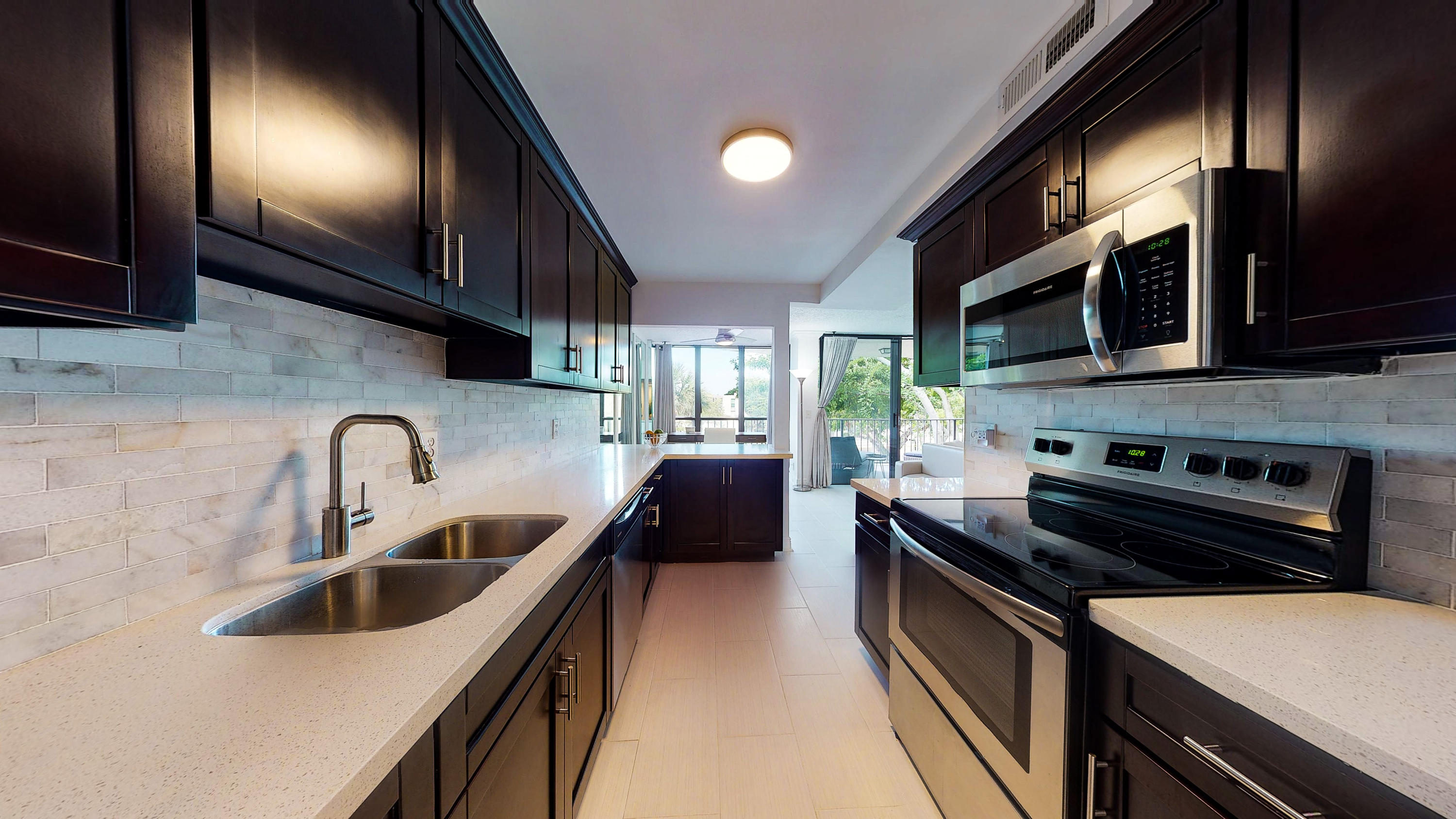 799 Jeffery Street, Unit 3060 Boca Raton, FL 33487 - Photo 8 of 36 799 Jeffery St, #306 (11)