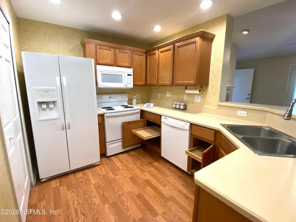 $235,000 | 13715 Richmond Park Drive North, Unit 708, Jacksonville, FL 32224