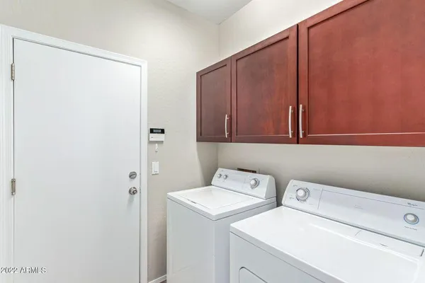 $2,150 | 15465 West Glenrosa Avenue, Goodyear, AZ 85395