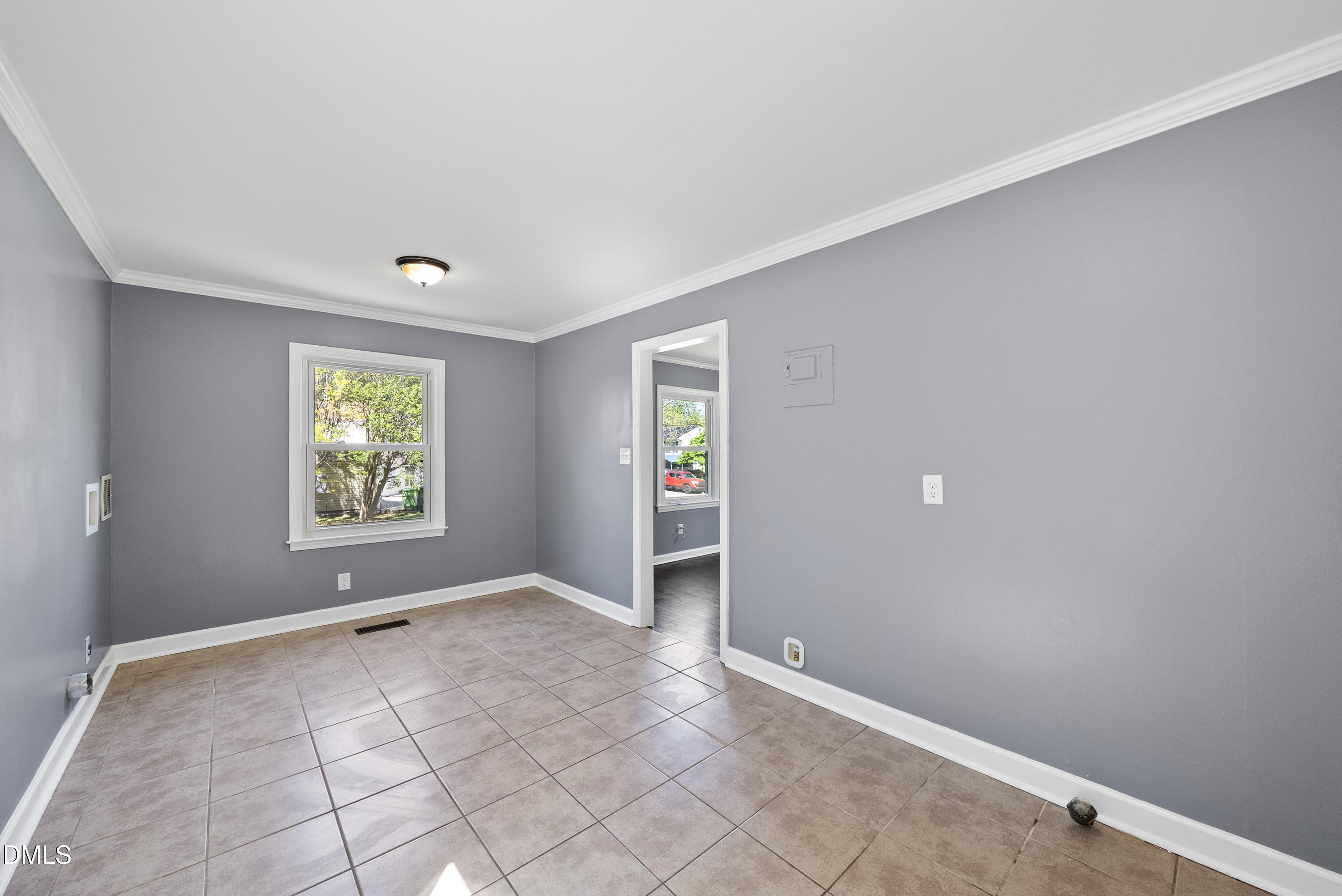 2810 Newbold Street Raleigh, NC 27603 - Photo 18 of 30 an empty room with windows