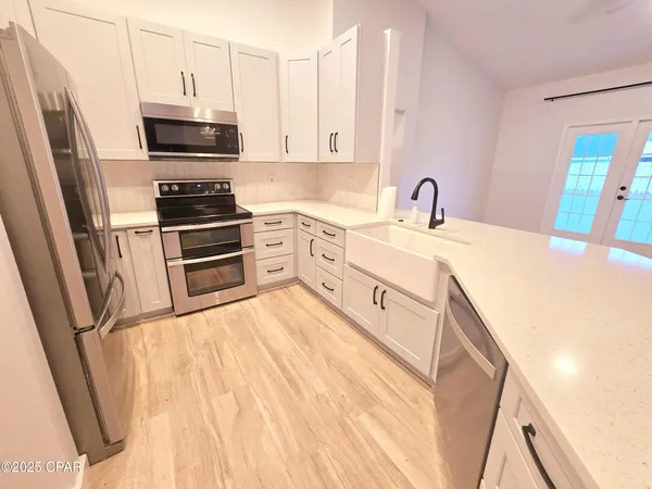 $2,700 | 126 Covington Street, Panama City Beach, FL 32413