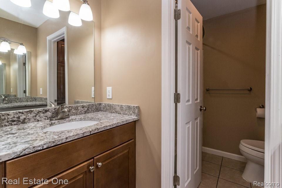 1825 Park Ridge Court Howell, MI 48843 - Photo 32 of 41 DSC_0656.jpg