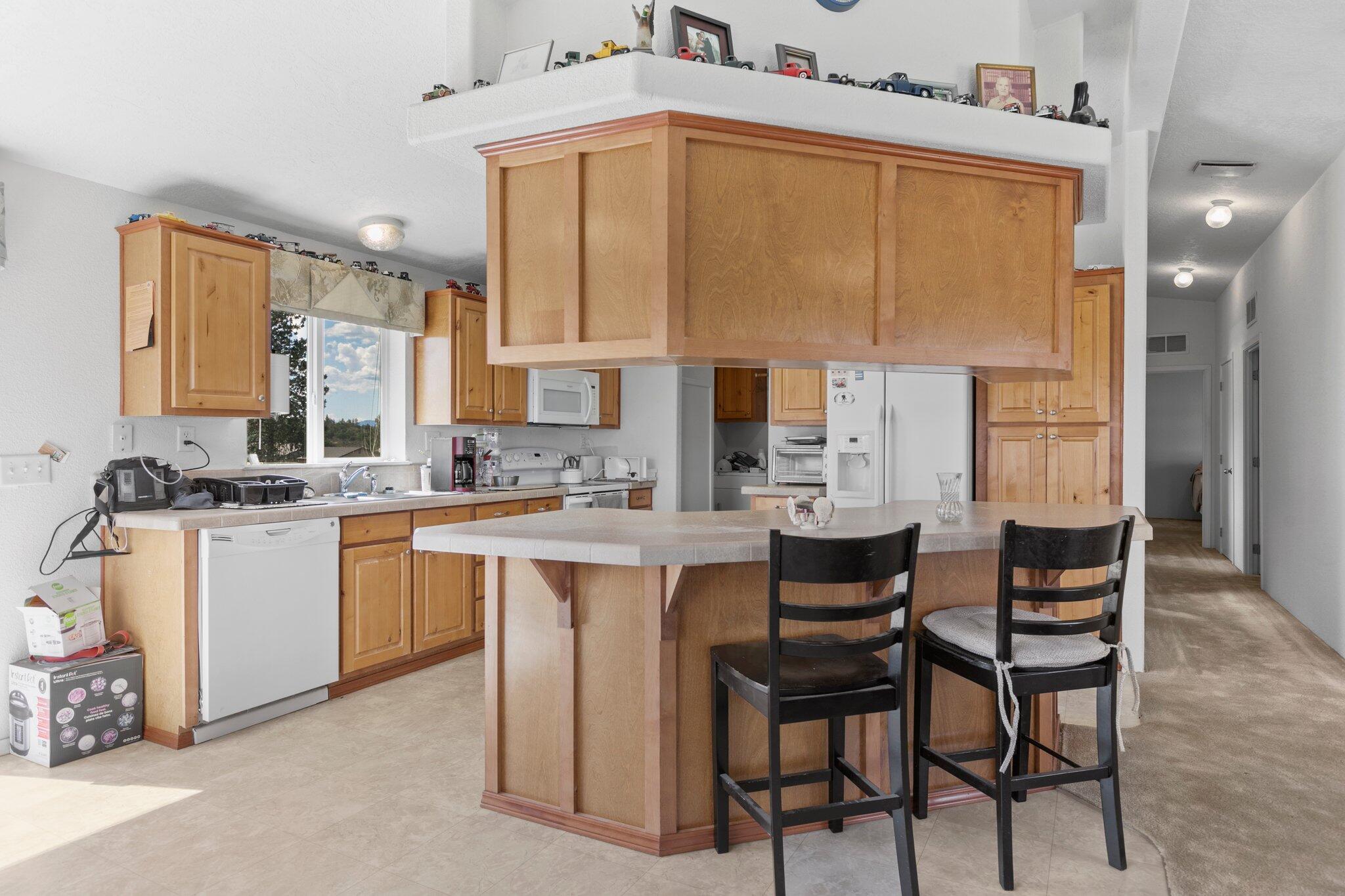 217 Ayres Road Eagle Point, OR 97524 - Photo 7 of 30 20-web-or-mls-WCIM0054