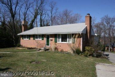 1204 Edgemont Road Towson, MD 21286 - Photo 1 of 25 Exterior (Main)