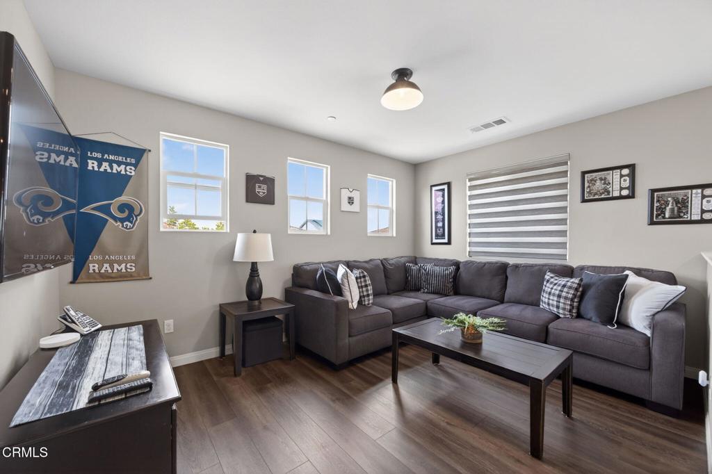 672 Xanadu Way Oxnard, CA 93036 - Photo 37 of 70