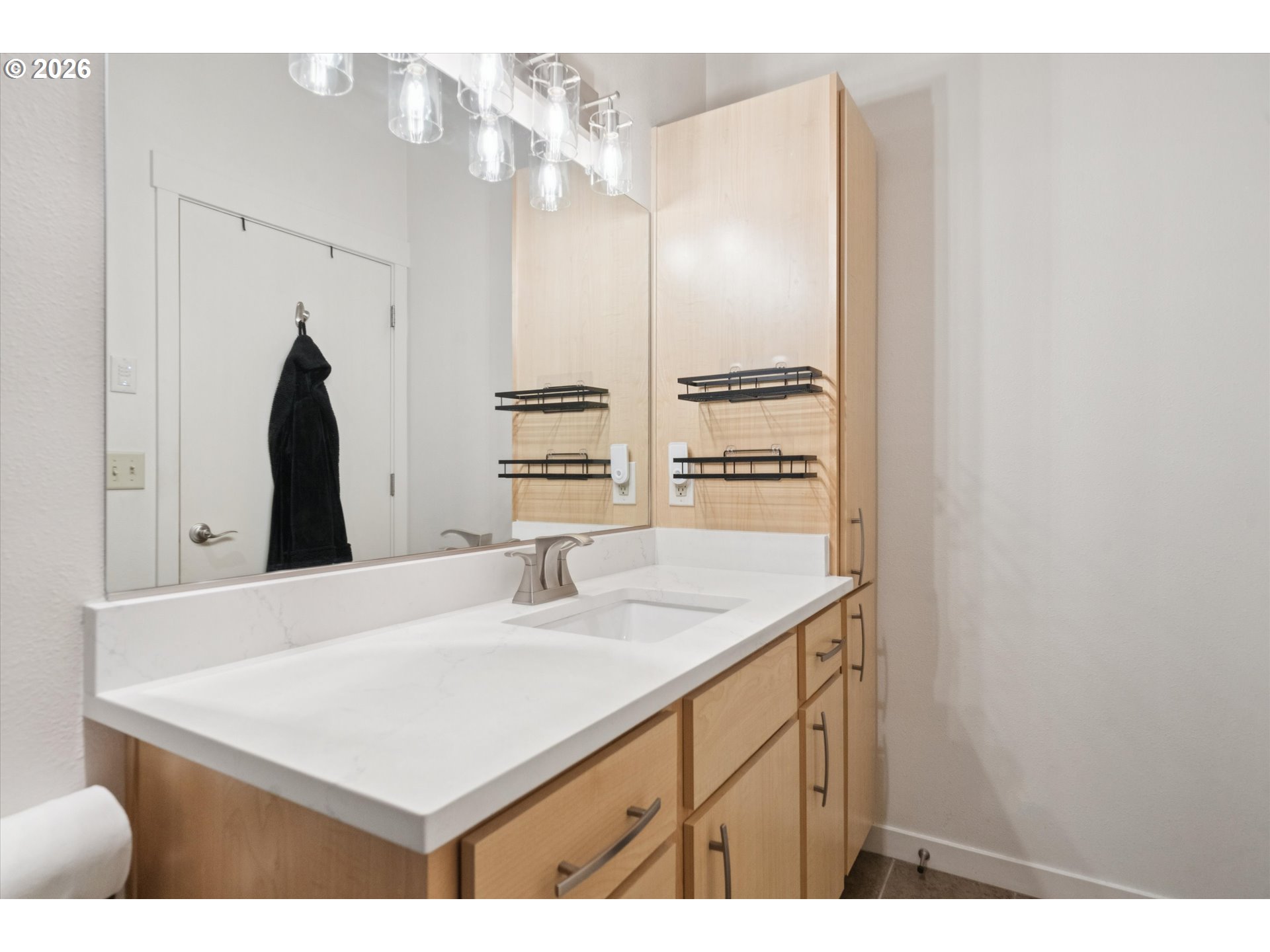 400 Northeast 100th Avenue, Unit 406 Portland, OR 97220 - Photo 19 of 37