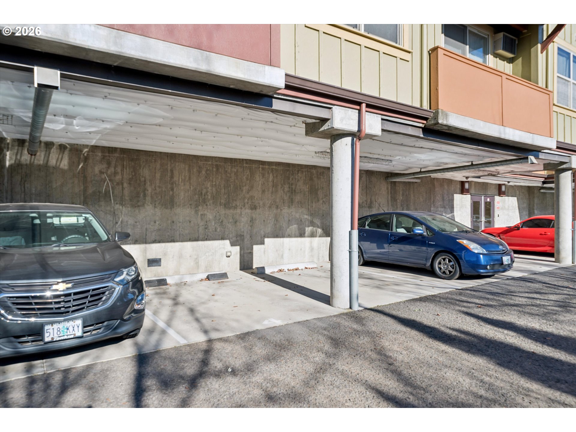 400 Northeast 100th Avenue, Unit 406 Portland, OR 97220 - Photo 36 of 37