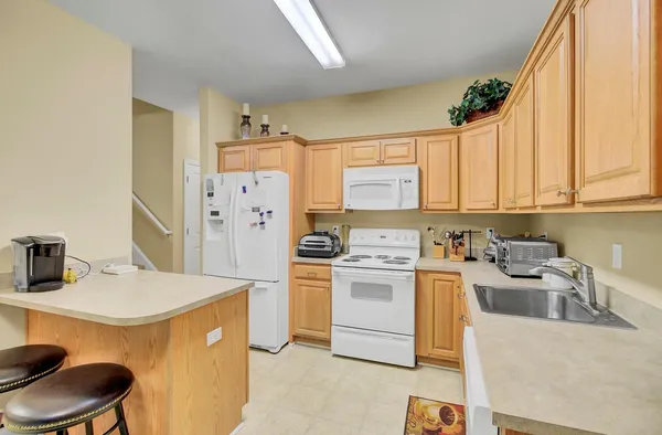 $2,050 | 257 Grand Oaks Drive, Ladson, SC 29456