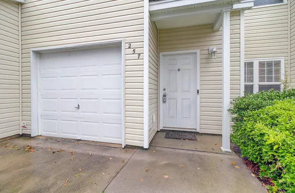 $2,050 | 257 Grand Oaks Drive, Ladson, SC 29456