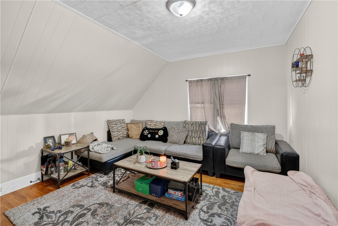 108 Sumner Avenue Central Falls, RI 02863 - Photo 11 of 39