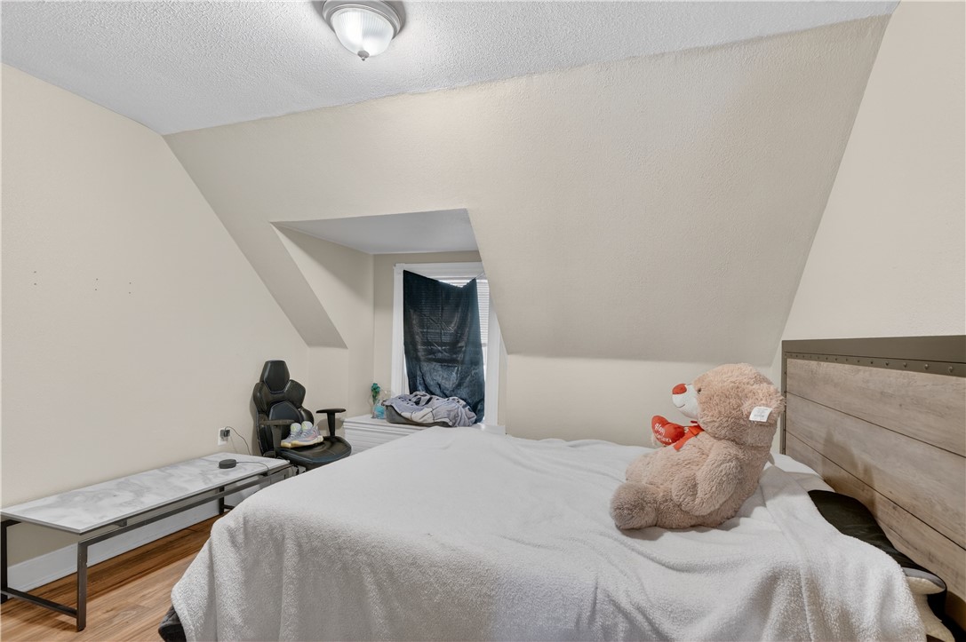 108 Sumner Avenue Central Falls, RI 02863 - Photo 14 of 39